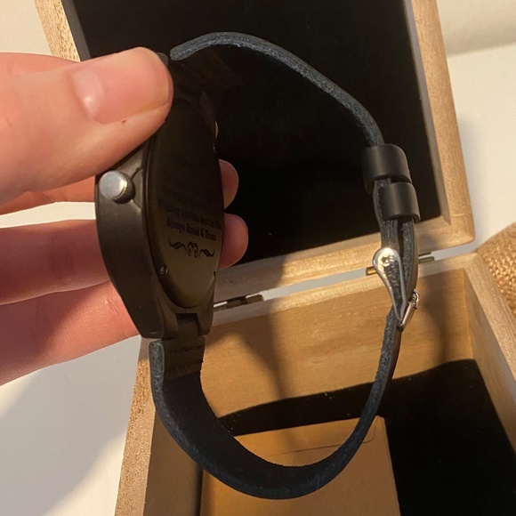 BOBO BIRD Men's Black Wooden Watch - Cowhide Leather Strap, Quartz Face - Picture 5 of 11